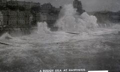 H00181 Rough seas at White Rock, Hastings c.1905 - Flickr - East Sussex Libraries Historical Photos.jpg